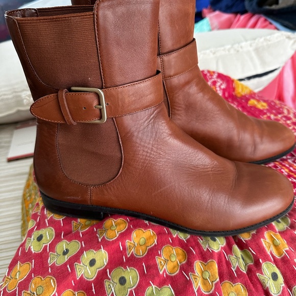 Worn once GH Bass leather ankle boots size 10 - Picture 2 of 6